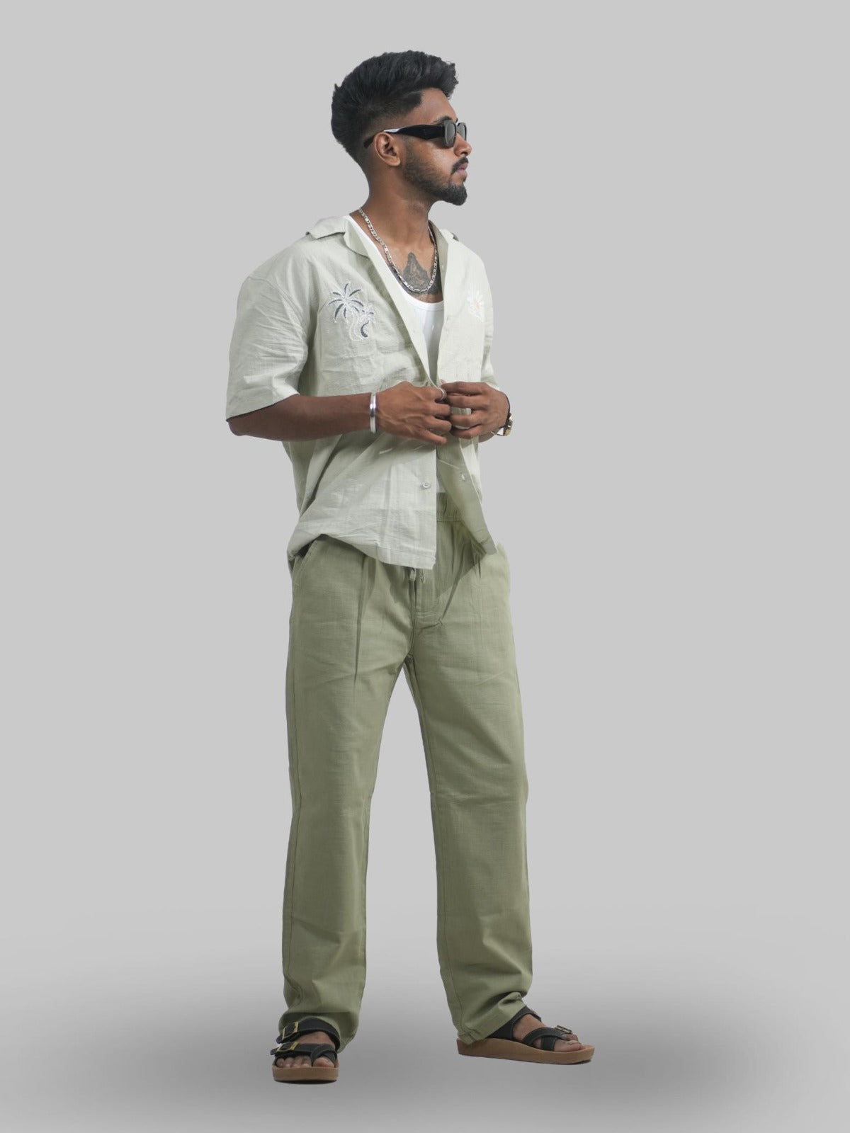 Malachi Men Linen Relaxed Fit Trousers Olive
